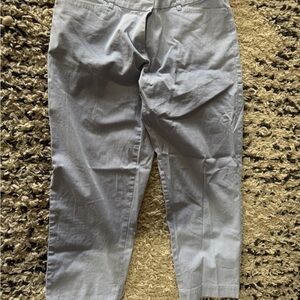 Loft Outlet ladies curvy crop size 4 capris 
White and blue strip